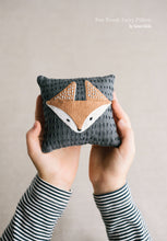 Load image into Gallery viewer, Fox Tooth Fairy Pillow - PDF Tutorial
